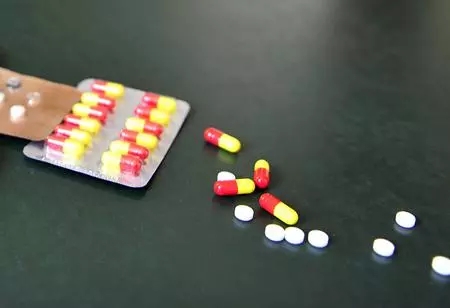 不只是头孢,服这7类药物时饮酒也可致死! ~~~静雅轩