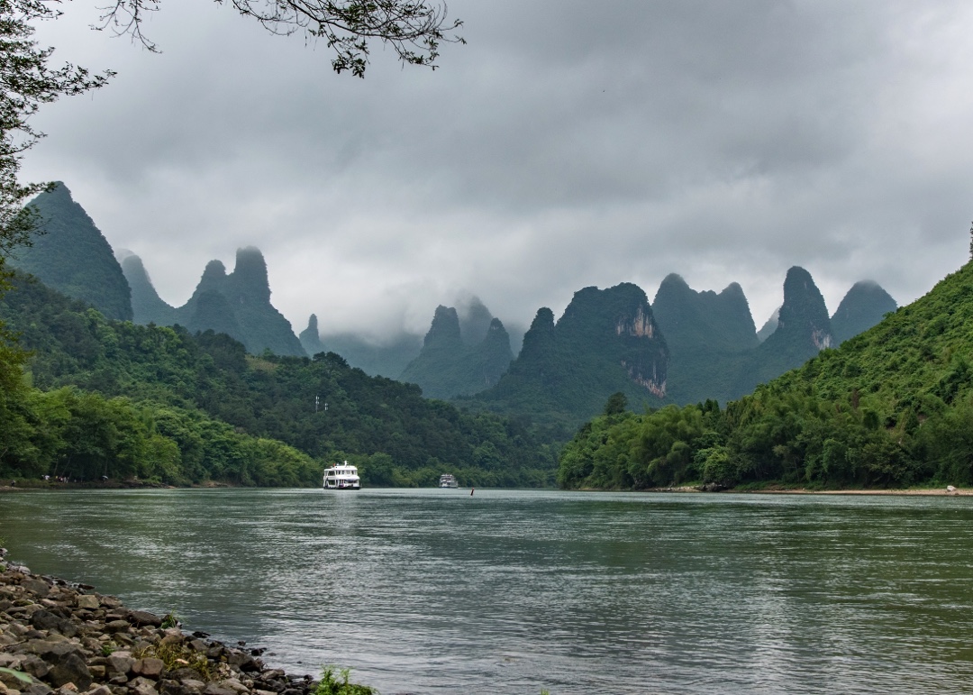 文明与山水同在!和谐与风景共存!人间仙境,有你也有我!