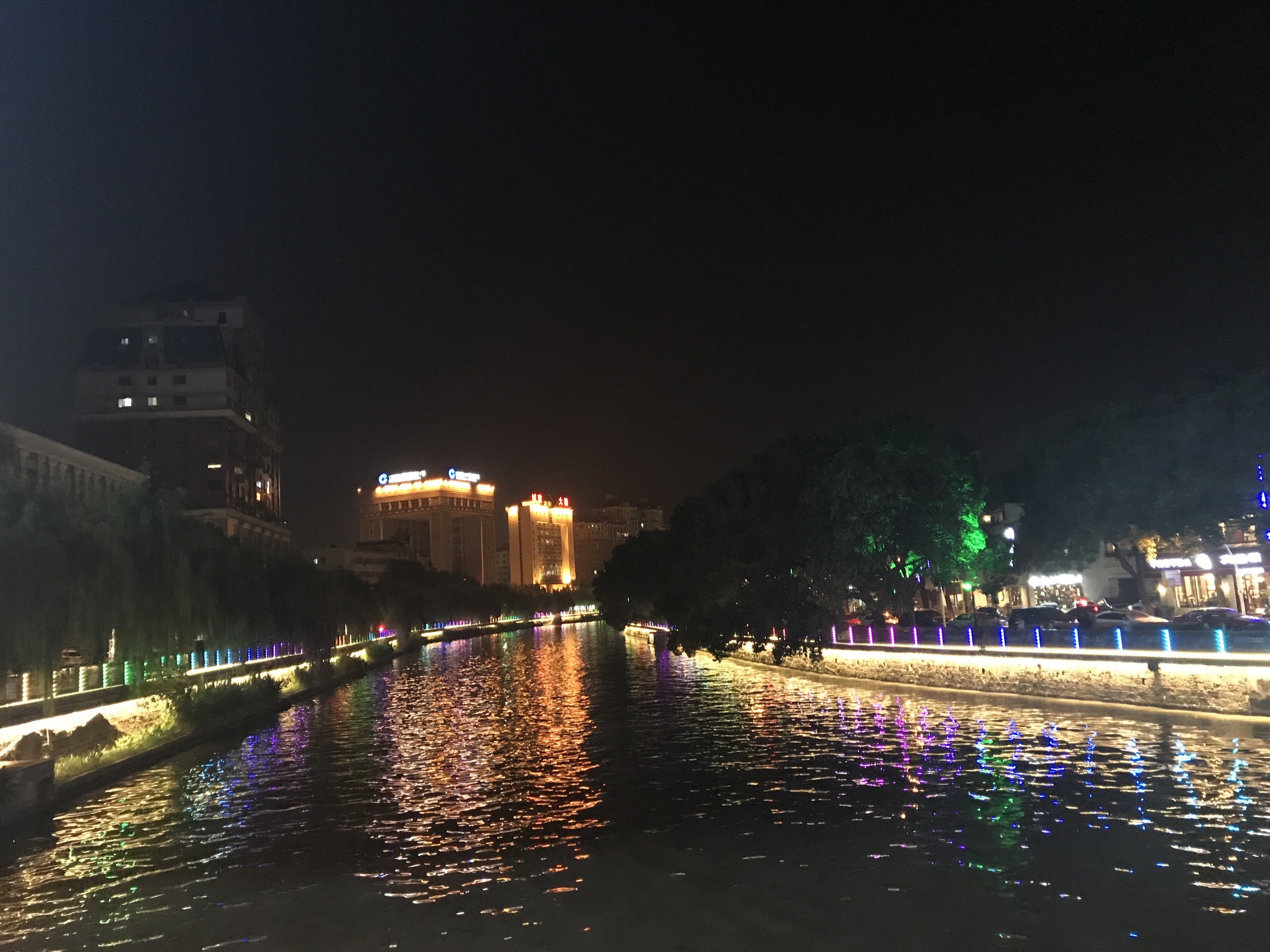 姚江两岸夜景美