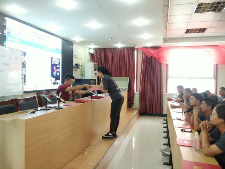 邯郸市涉县知合校园行足球培训班圆满结束!