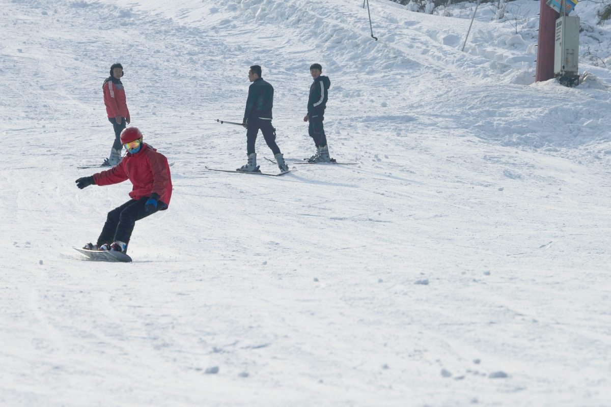 徂徕山滑雪场,体验快乐滑雪