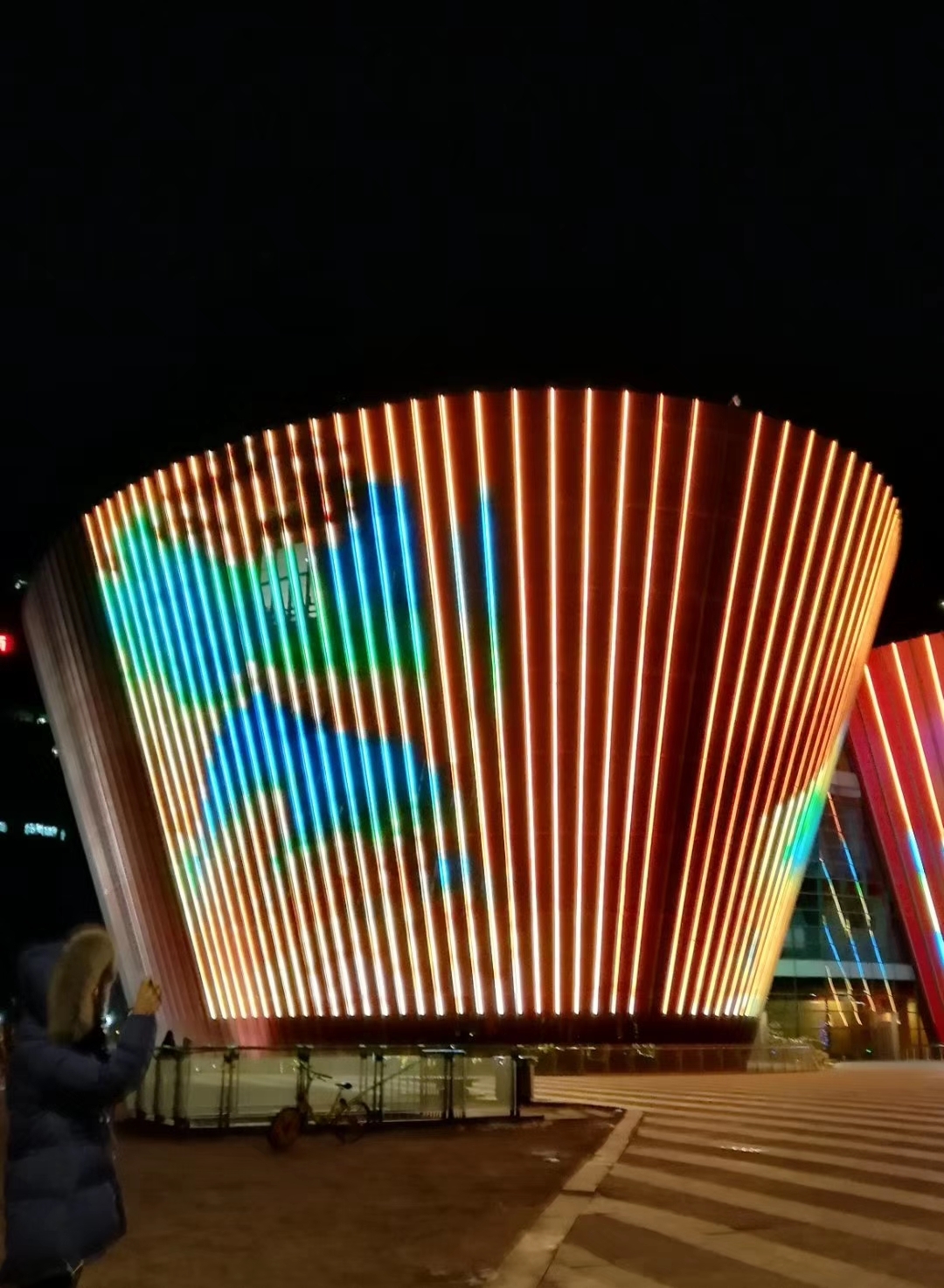 用超4k的影像将山西大剧院,太原博物馆,太原科技馆,太原图书馆,太原