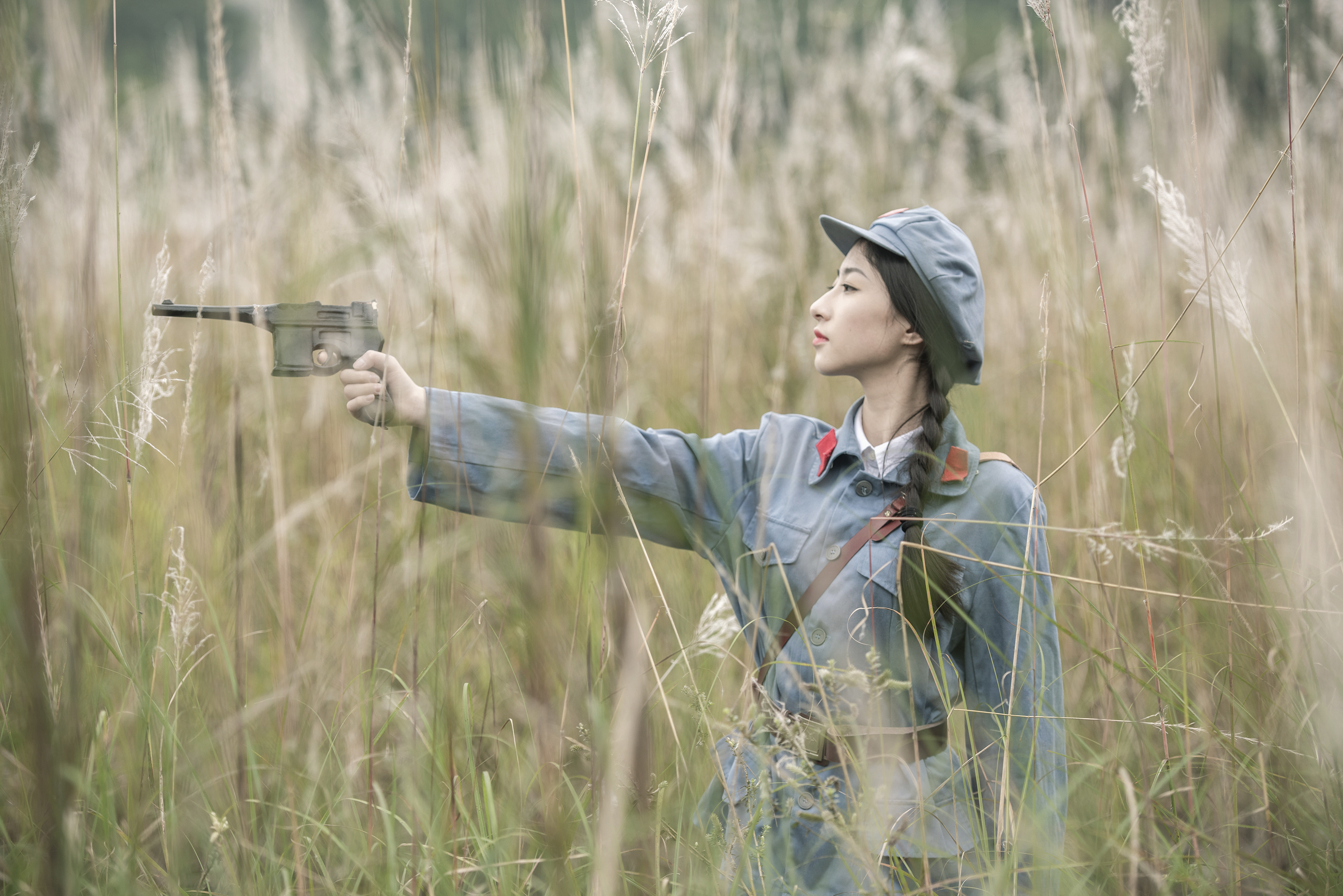 红军哥哥你慢慢走