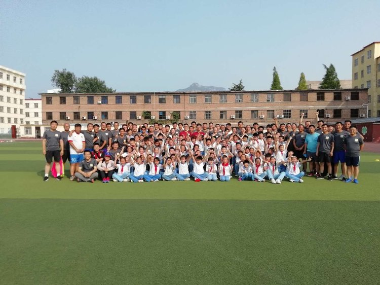 邯郸市涉县知合校园行足球培训班圆满结束!