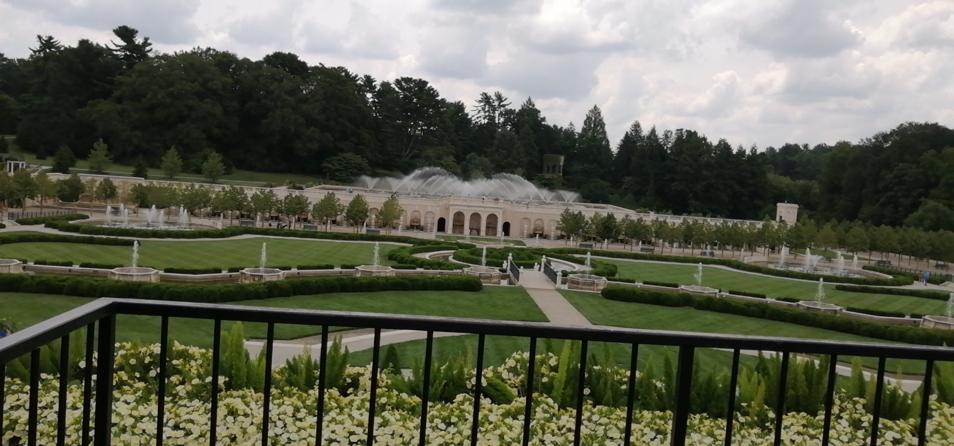 费城福建同乡联合会长木花园游 增强团队精神