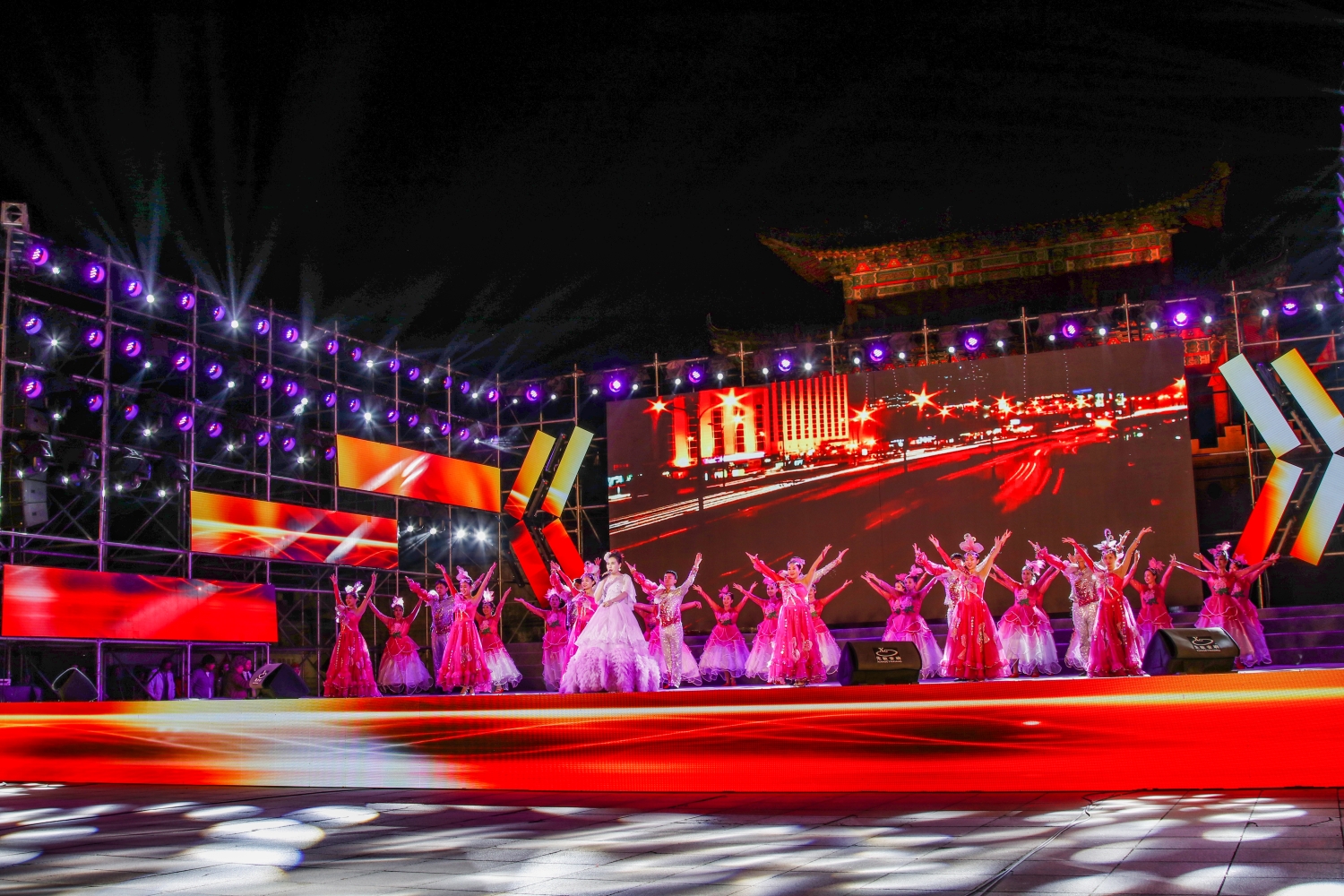 依兰县喜迎建国七十周年大型文艺演出