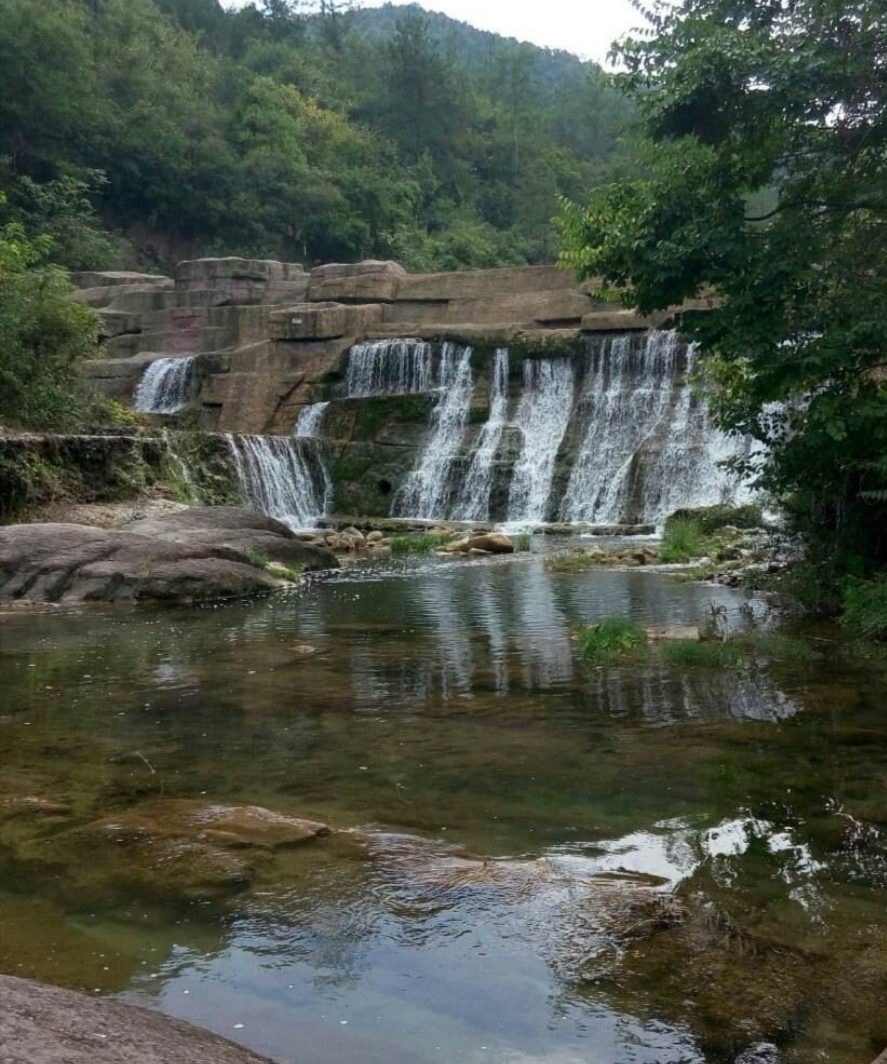 湖北省綠寶石之稱的京山市綠林鎮美人谷景區