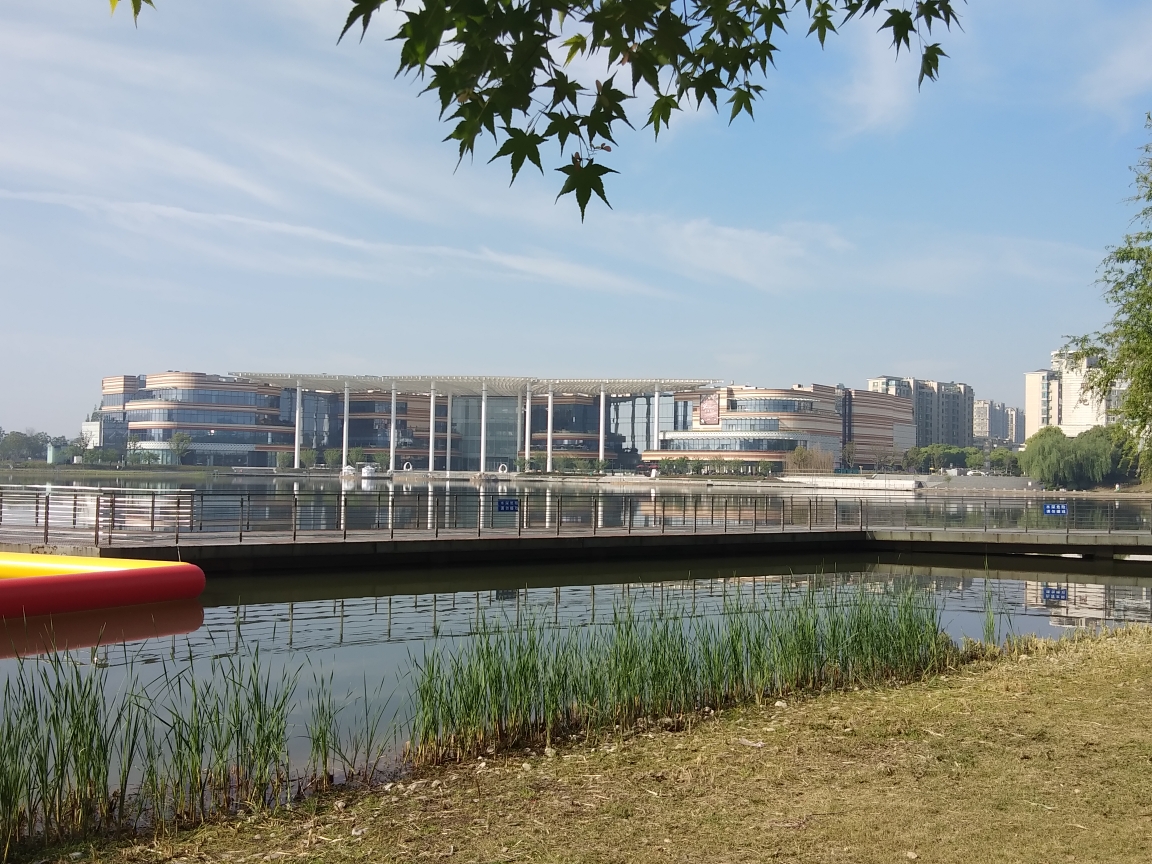 美丽的仙林,璀璨的湖滨!