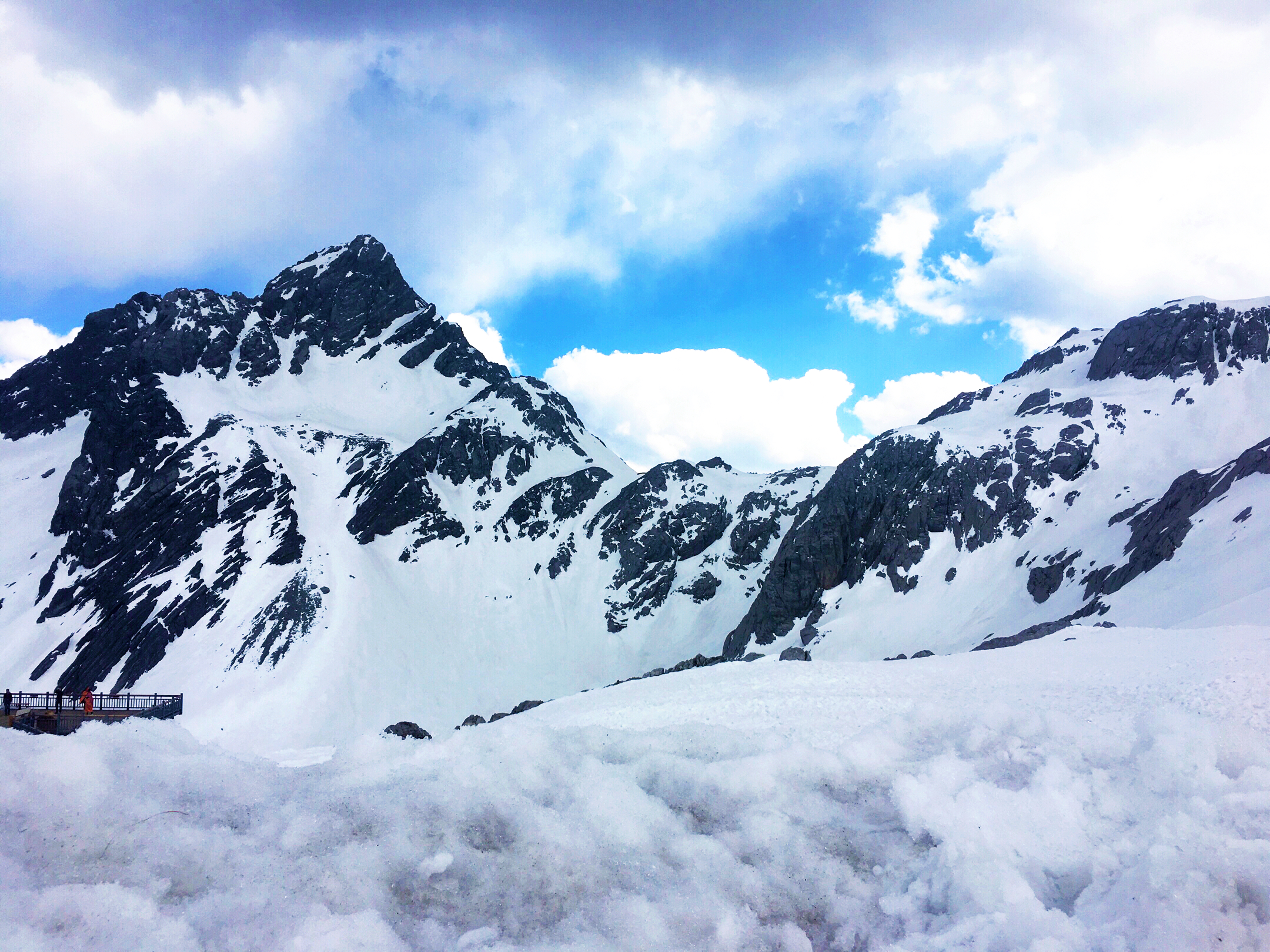 蓝天白云触手可及