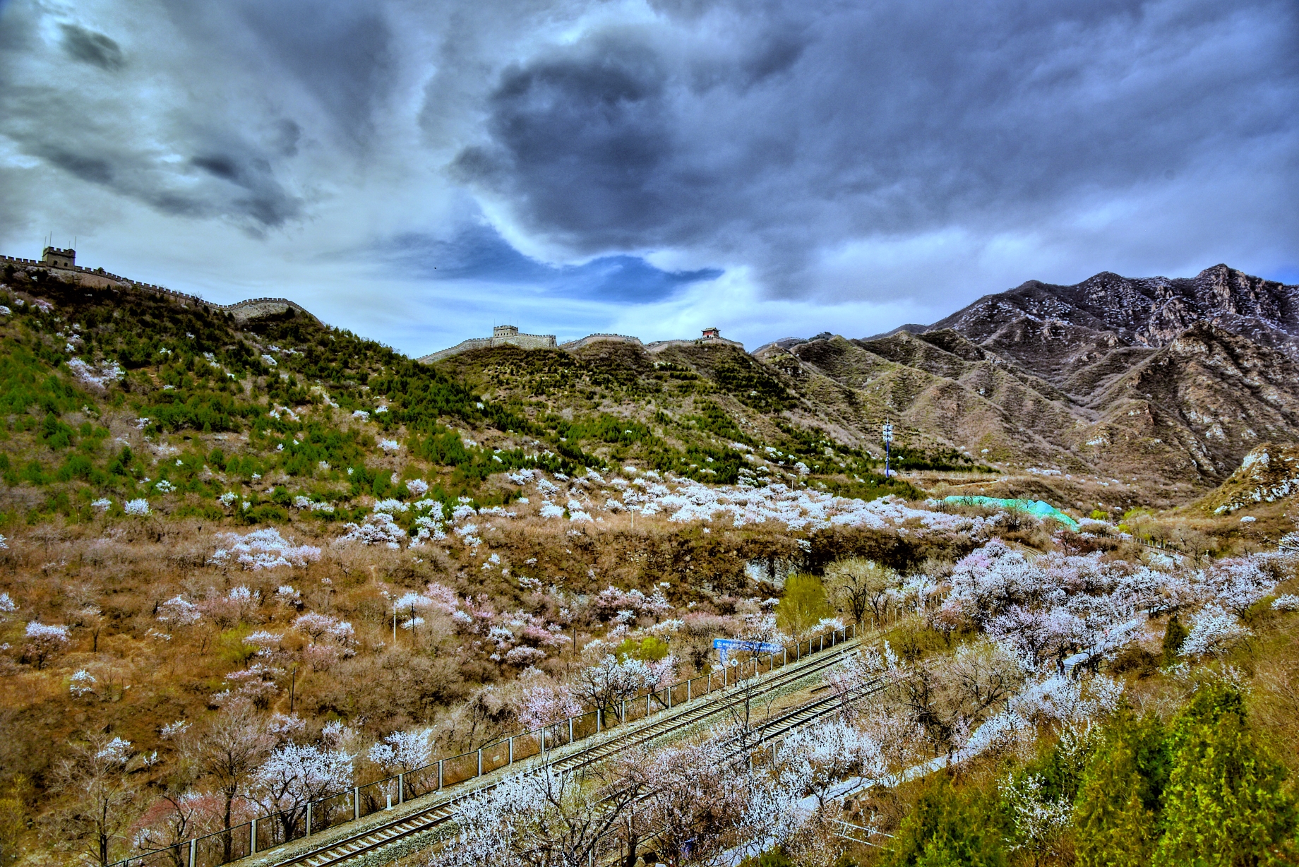 居庸关长城之春