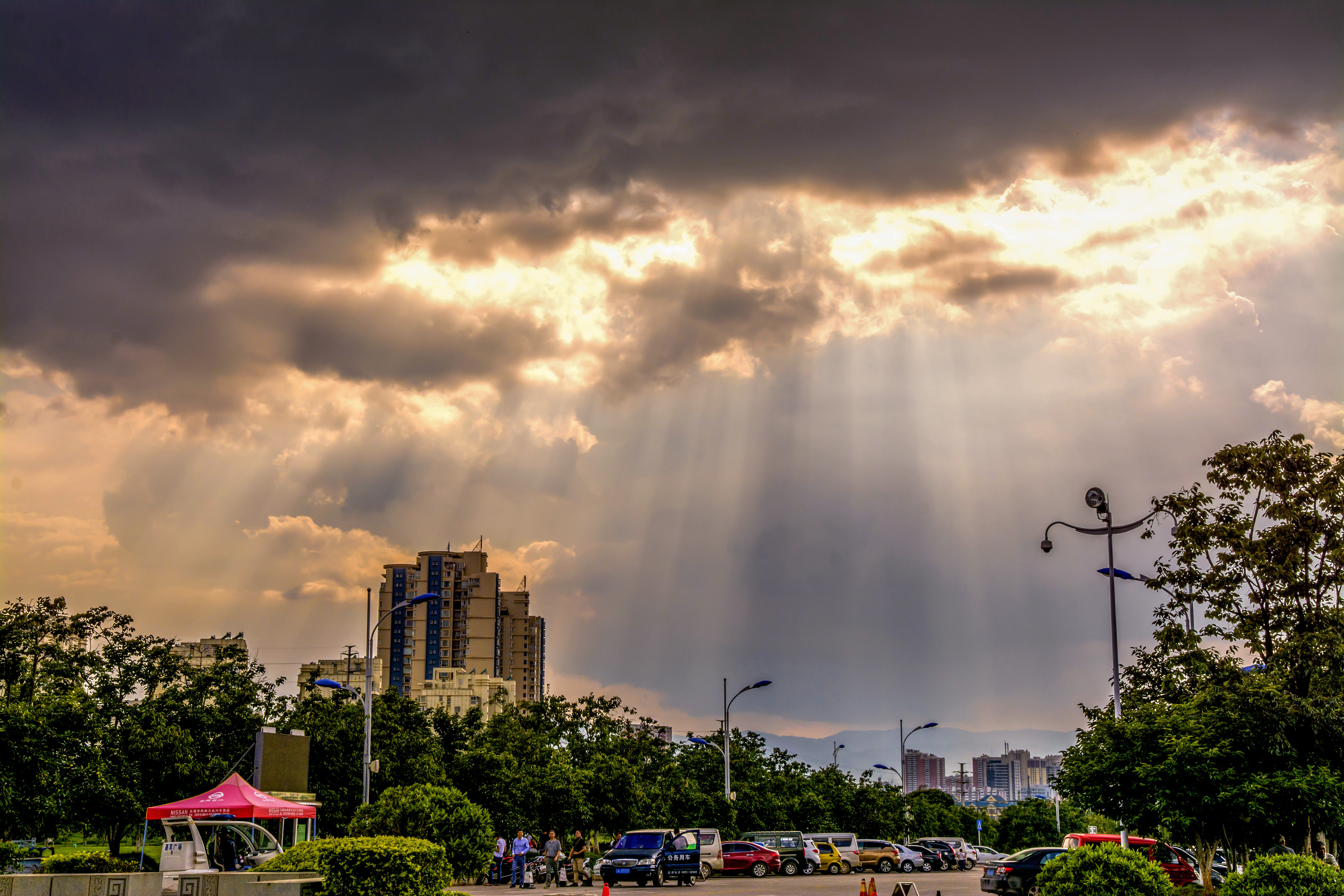 宜居城市.风景优美,空气清新