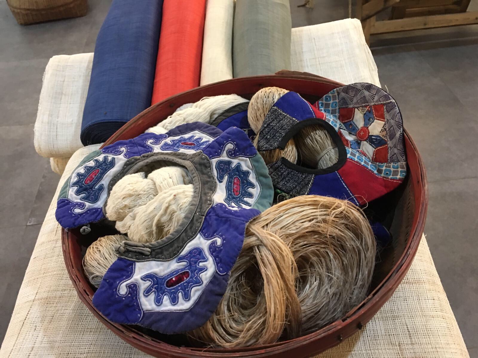 绿色麻纺引领时尚:新余举办系列麻纺服装发布会