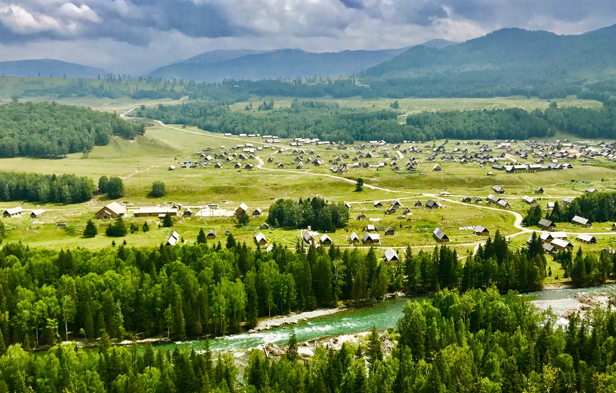 新疆最美乡村---"禾木".2019年手机随拍一一之24.禾木草原景区(下集).