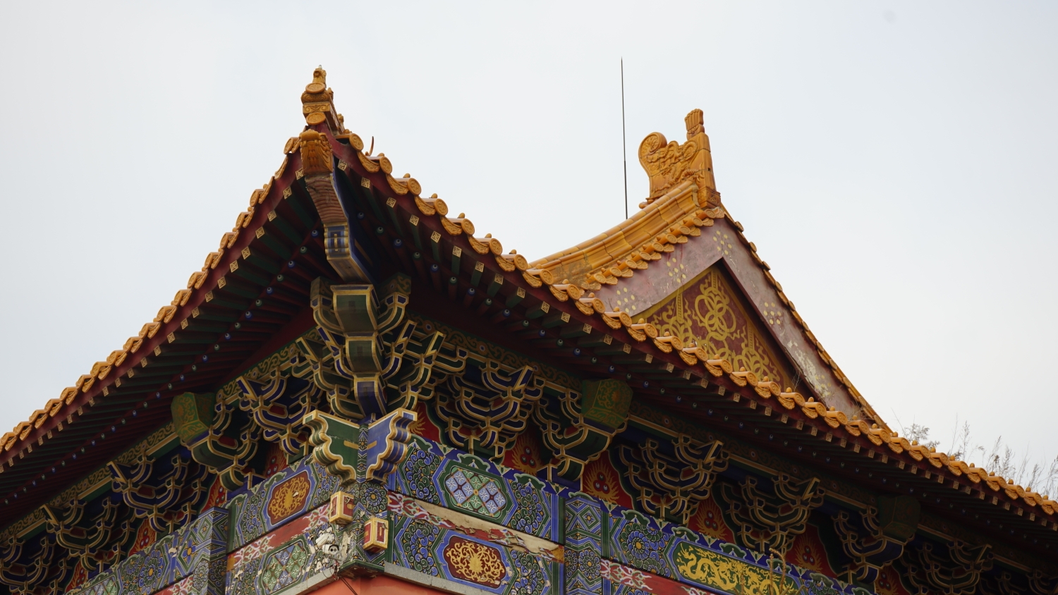 天恒山上卧龙寺