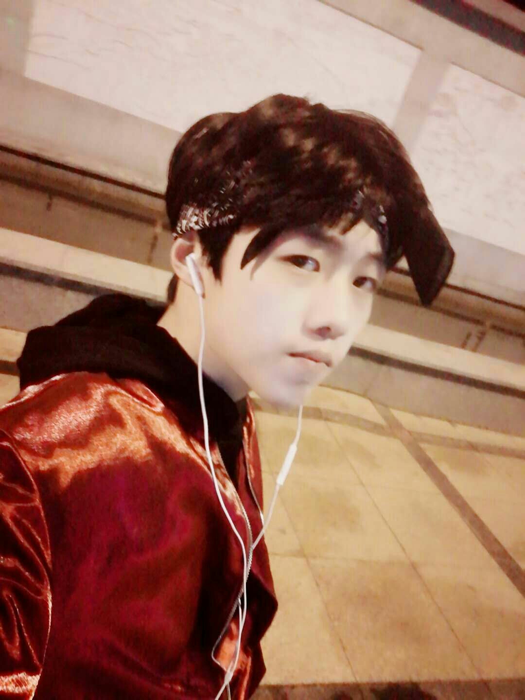 十六岁帅哥乔森,欢迎您的约拍