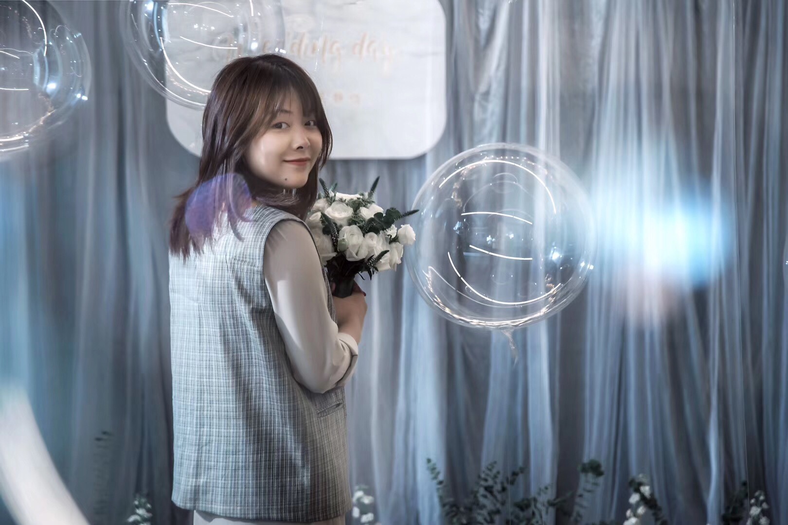 诚邀您10月16日19点光临万佳国际酒店(五洲厅)参加蔡府长孙女蔡静怡