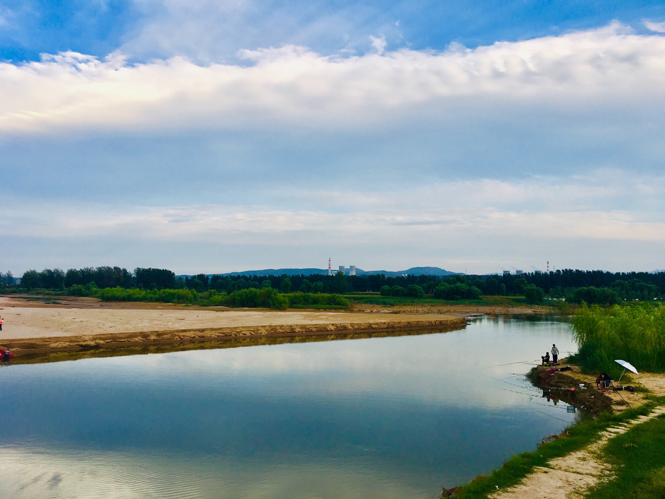 巩义河洛汇流风光