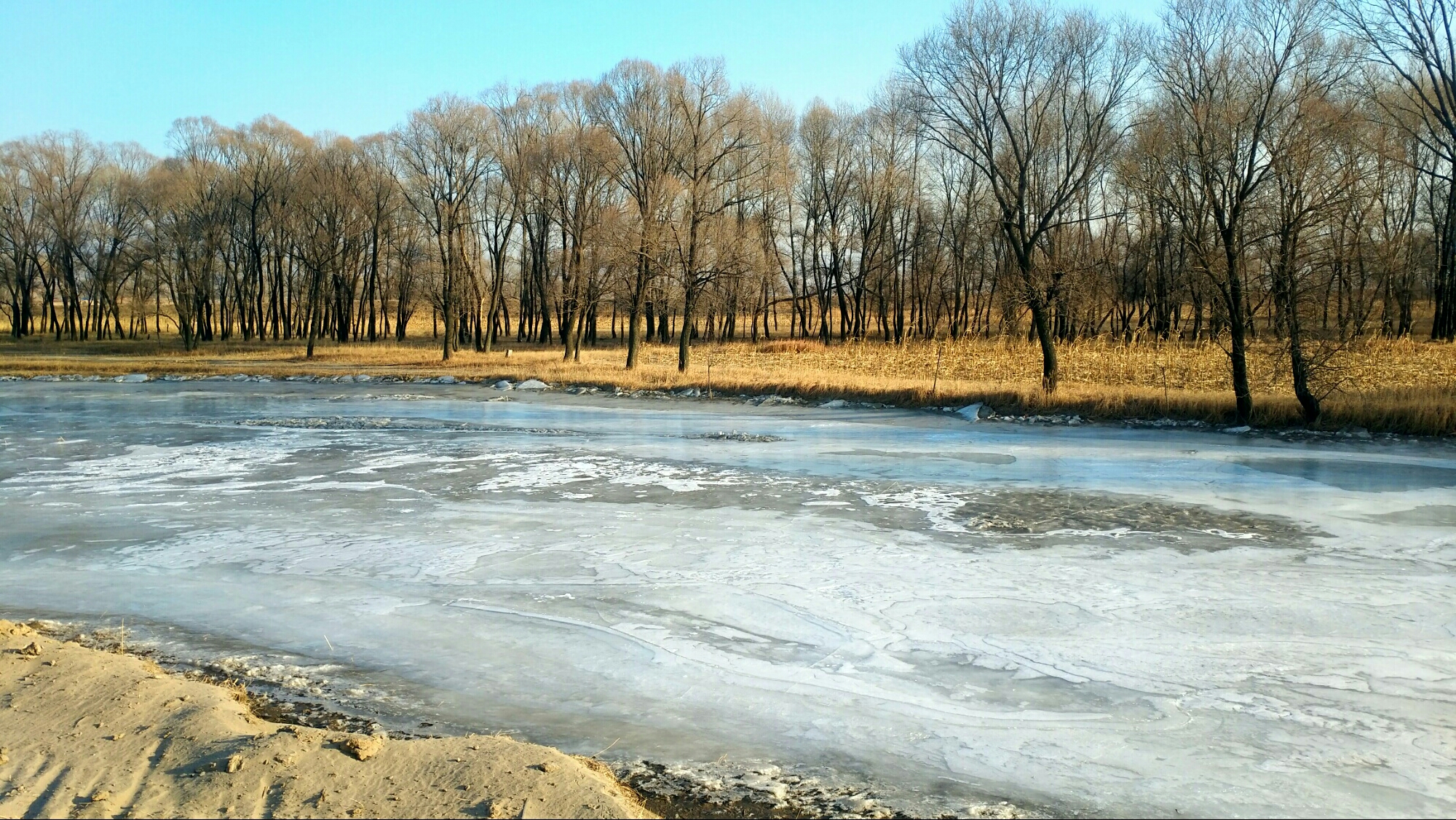 冬日滹沱河