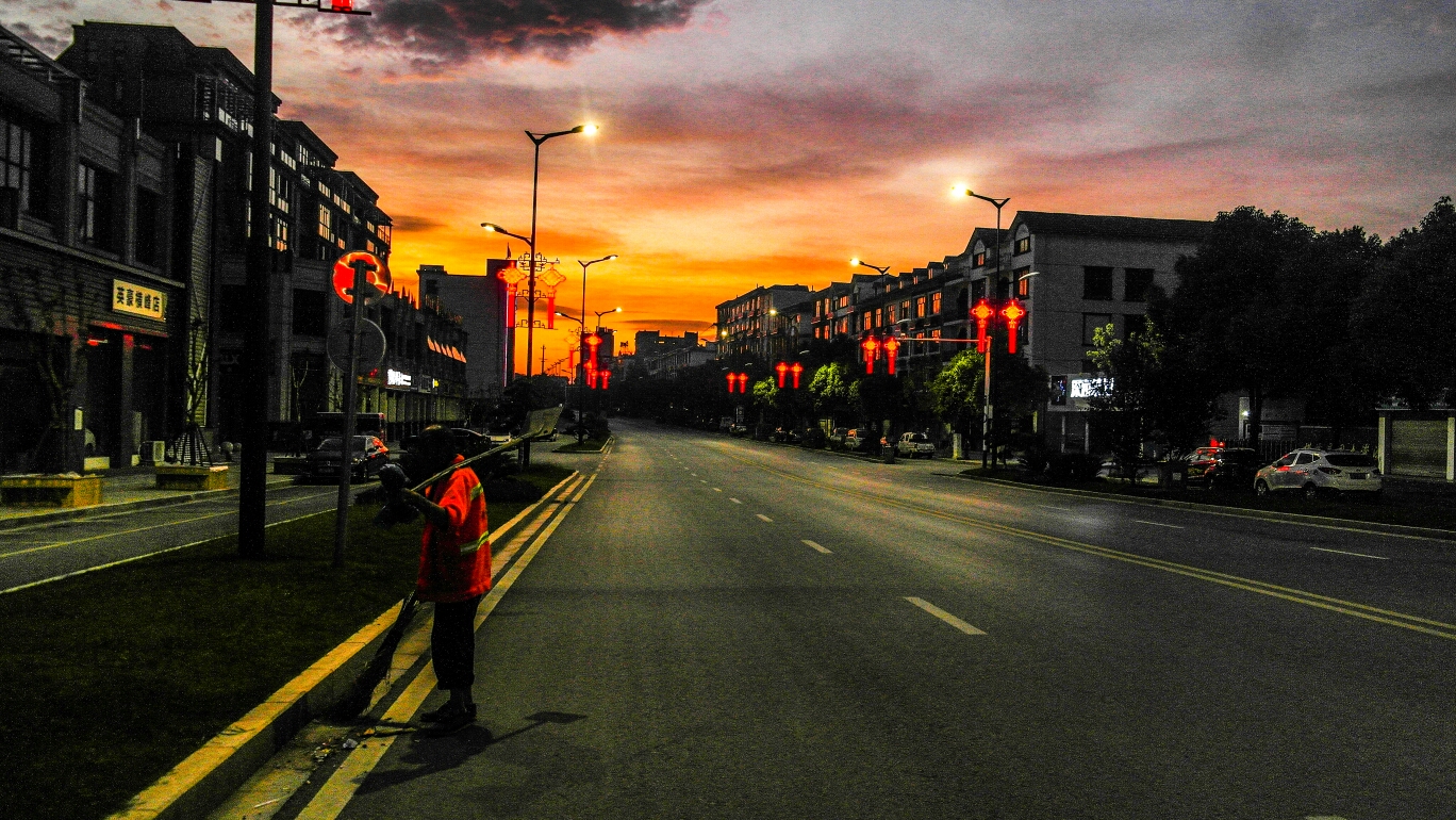 破晓,城市之光!