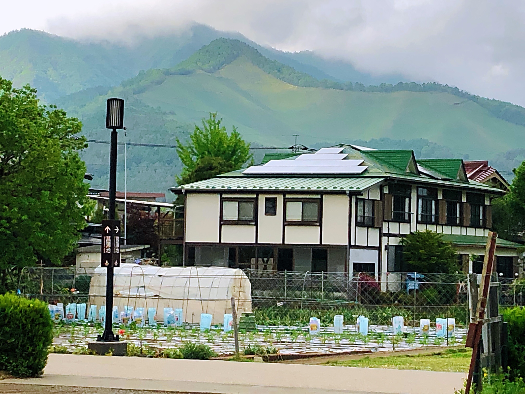 《日本鄉村民宅》