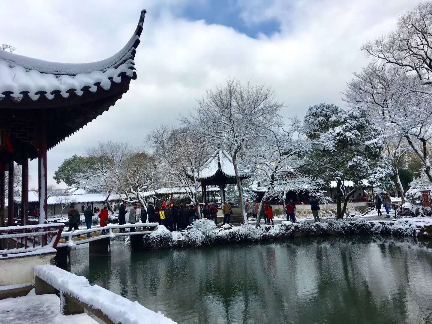 醉人的雪景-----苏州雪中园林